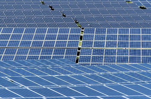 Sonnenergie wird mittlerweile im ganzen Rems-Murr-Kreis genutzt. Der Solarverein Rems-Murr will aber auch künftig kräftig für die Energiewende werben. Foto: dpa