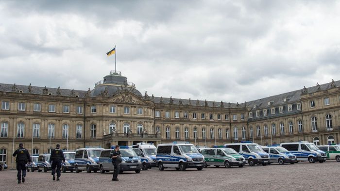 Einsatz am Freitag in Stuttgart-Mitte: Deshalb ist die Polizei verstärkt am Neuen Schloss im Einsatz