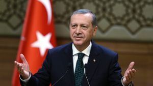 Erdogan lässt vor dem Gipfel die Säbel rasseln