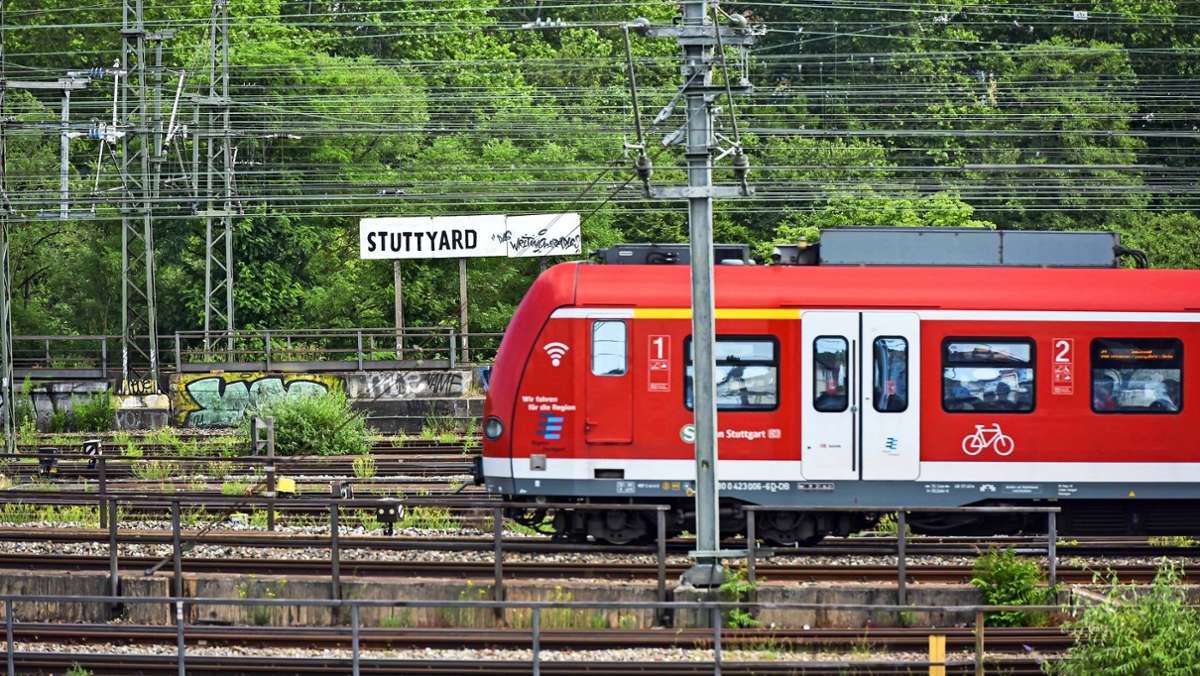 Stuttgart 21 verändert Möglichkeiten im Nahverkehr: Grüne wollen „vollwertige Ausweichstrecke“ für S-Bahn