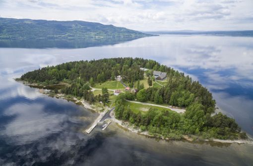 Blick über die Insel Utoya. Zehn Jahre ist es her, dass der norwegische Terrorist Anders Behring Breivik in Oslo und auf der Insel Utöya insgesamt 77 Menschen tötete. Foto: dpa/Meek, Tore