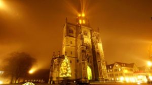 Die Christmette im Konstanzer Münster ist schon ausgebucht. Ohne Ticket geht diese Weihnachten in vielen Kirchen nichts. Foto: imago images/bodenseebilder.de