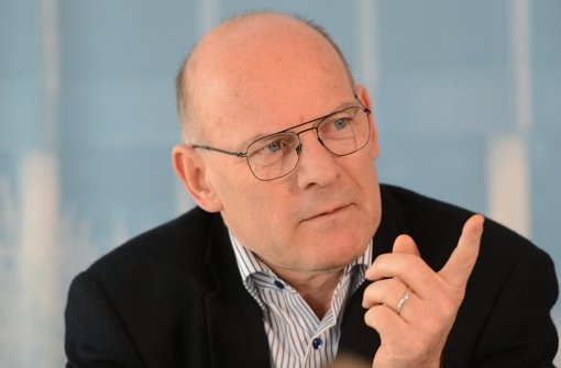 Übt heftige  Kritik an der Vorgängerregierung: Verkehrsminister Hermann Foto: dpa
