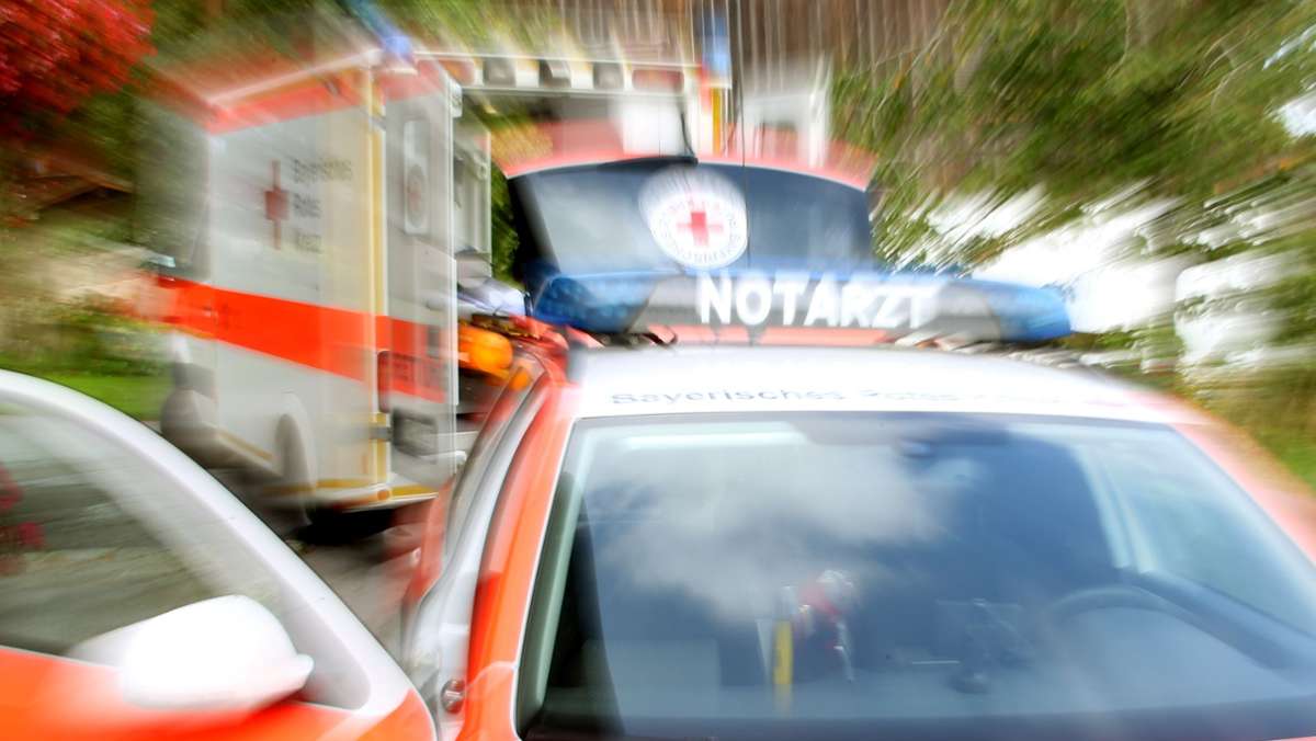 Unfall in Fellbach: 74-Jähriger stirbt bei Autofahrt