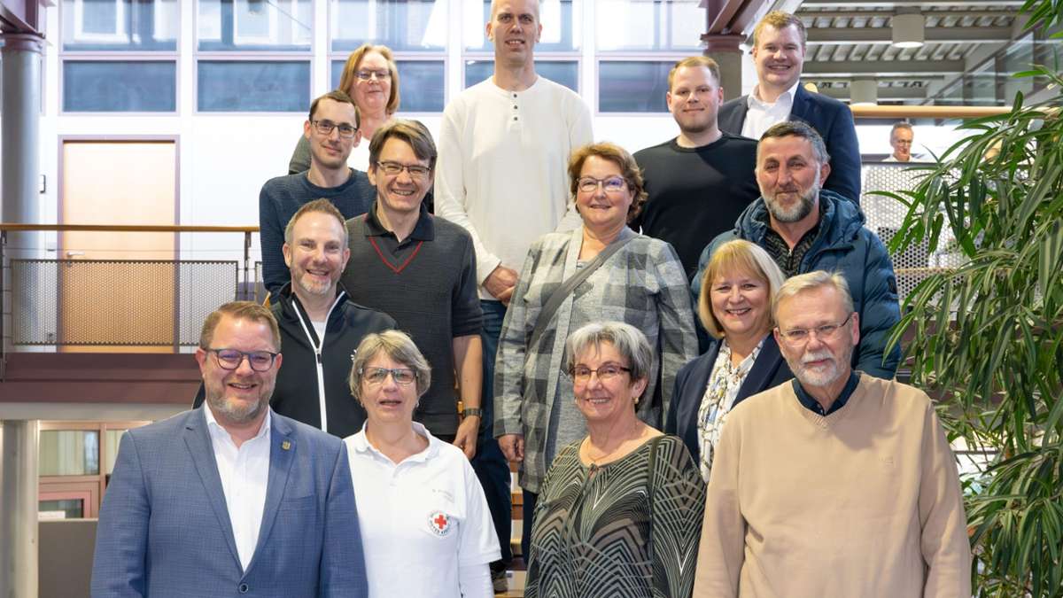 Kornwestheim: Oberbürgermeister ehrt zwölf Blutspender