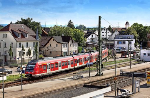 Die S-Bahn in der Region soll künftig mit Ökostrom betrieben werden. Foto: Ines Rudel