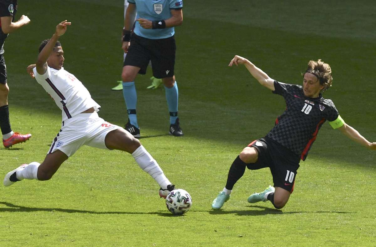 Luka Modric (rechts) kam mit seinem Team gegen England nicht mehr ins Spiel zurück.