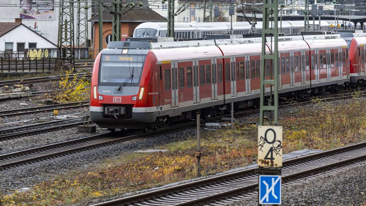 S-Bahn-Chaos.de / S-Bahn Stuttgart: Mittwoch war wieder Chaostag im VVS