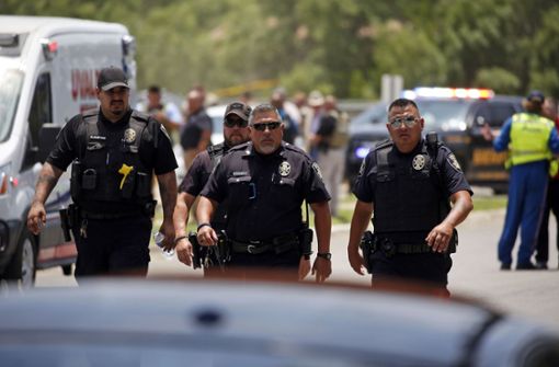 Mehrere Menschen sind übereinstimmenden Medienberichten zufolge nach Schüssen in einer Grundschule im US-Bundesstaat Texas getötet worden. Foto: dpa/Dario Lopez-Mills