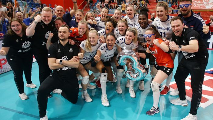 Die besten Bilder – so feiern die Volleyballerinnen den Meistertitel