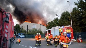 1. August: Müllhalle brennt völlig nieder