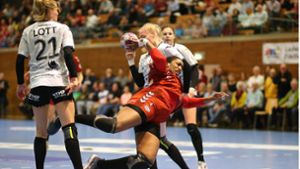 Handball-Final -Four in der Porsche-Arena: Warnschuss für Favorit SG BBM Bietigheim