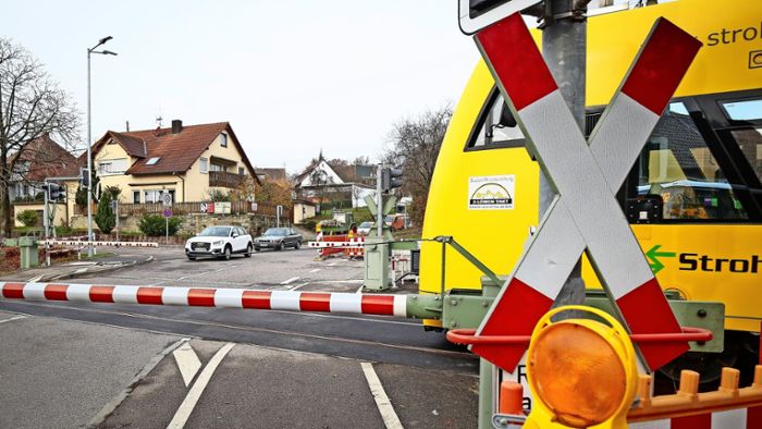 Nach Unfall:  Strohgäubahn wieder im Takt