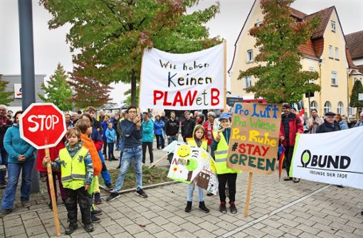 Gegen den geplanten Gewerbepark wurde auch schon demonstriert. Foto: Horst Rudel