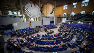 Auf die Frage, welche Koalitionen nach der nächsten Bundestagswahl gut wären, nannten den Angaben zufolge 36 Prozent ein Bündnis aus Union und SPD. Foto: Michael Kappeler/dpa