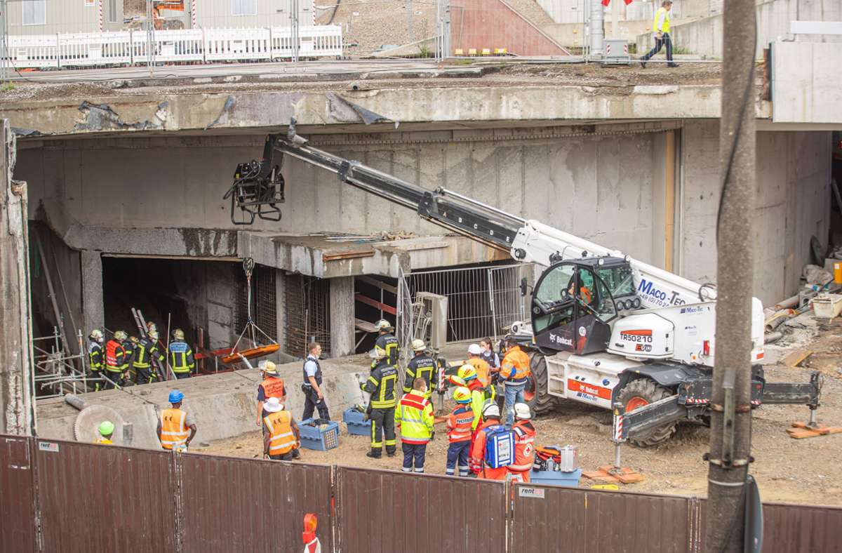 Die Unfallstelle liegt in der Baustelle der dritten Röhre des Leuzetunnels.