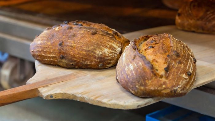 Insolvenz beim Traditionsbetrieb Grau: Mitarbeiter empört über Bäckerei-Chefin