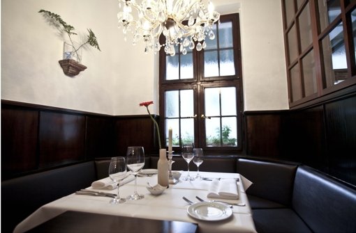 Das Restaurant Berg ist stilvoll-zurückhaltend eingerichtet Foto: Petsch