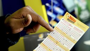 Über eine Milliarde Dollar in Jackpot löst Lotto-Fieber aus