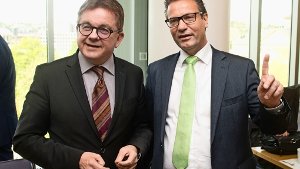 Guido Wolf (links) – will er mehr Macht? Und wird Peter Hauk (rechts) die seine behalten? Foto: dpa