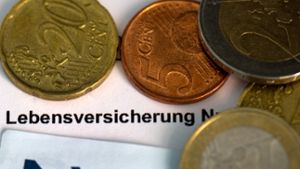 Viele Menschen in Deutschland haben ihr Erspartes in eine Lebensversicherung eingezahlt. Foto: dpa-Zentralbild