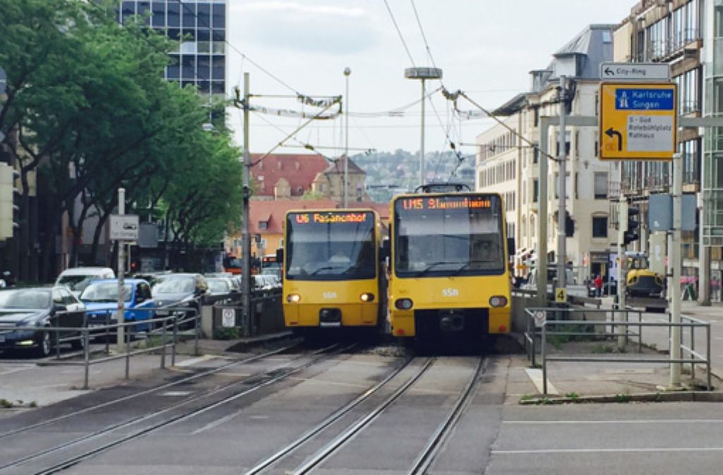 Stuttgart Charlottenplatz Defekte U15 bremst Stadtbahnen
