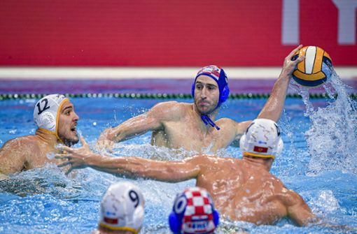 Die Wasserballer aus Kroatien und Montenegro haben sich für die Olympischen Spiele qualifiziert. Foto: imago images/Pasquale Mesiano