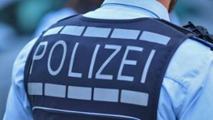 Bad Cannstatt: Exhibitionist lässt Hose vor drei Frauen und einem Mann runter