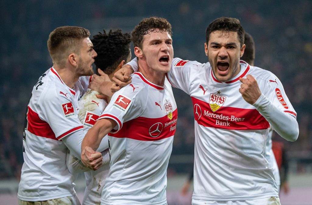 Das Team des VfB Stuttgart will am Sonntag bei Fortuna Düsseldorf gemeinsam einen Sieg bejubeln. Foto: dpa