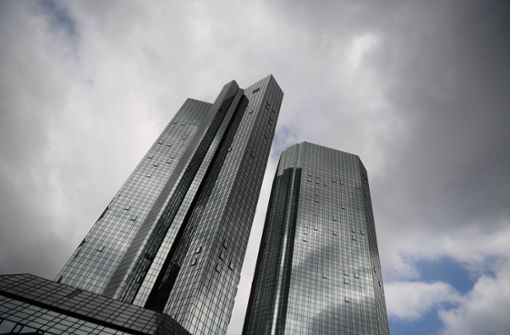 Bei der deutschen Bank kam es am Donnerstag zu einer Durchsuchung. Foto: dpa