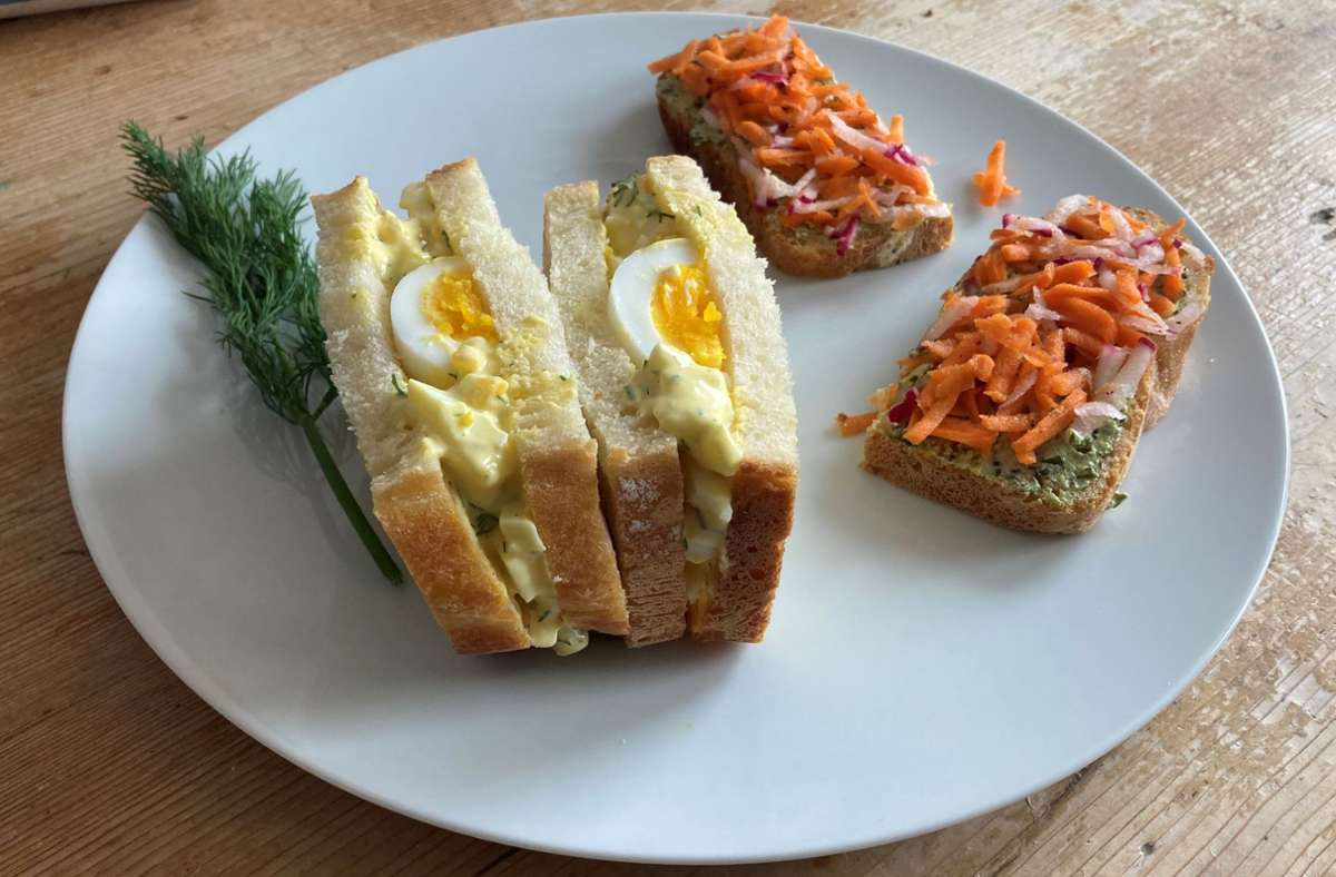 Die Egg-Salad-Sandwiches und  das  Brot  mit  Karotten  und Rettich als Belag: eine vernünftige Alternative zum Wurstbrot