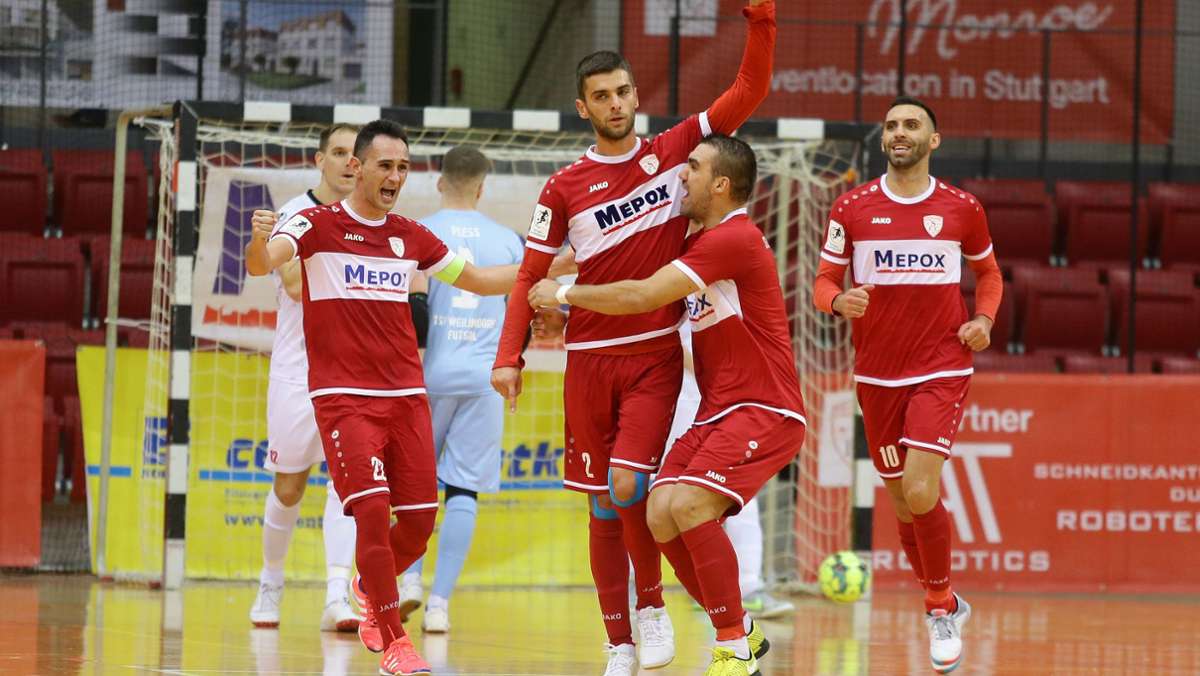 Jubel beim Stuttgarter Futsal Club: Sasa Babic, Srdan Ivankovic, Josip Sesar, Adrijan Micevskii (v.li.). - Stuttgarter Nachrichten