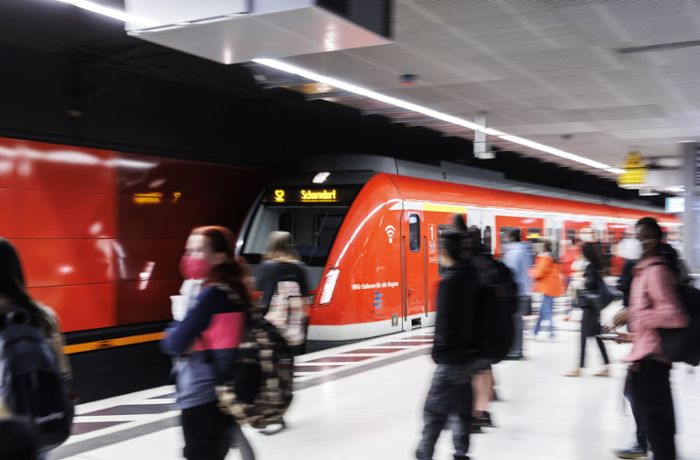 S-Bahn-Ausfälle in Stuttgart: Erneut sorgt ein Luftballon in der Oberleitung  für einen Kurzschluss