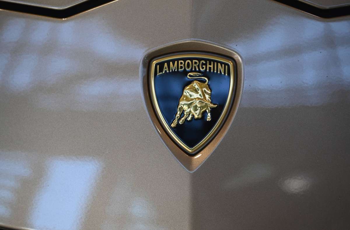 Die Beamten stellten den Lamborghini sicher. (Symbolbild) Foto: IMAGO/Horst Galuschka/IMAGO/Horst Galuschka