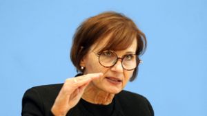 Bildungsministerin Bettina Stark-Watzinger fordert Universitäten zu konsequentem Vorgehen gegen Antisemitismus auf. Foto: Wolfgang Kumm/dpa