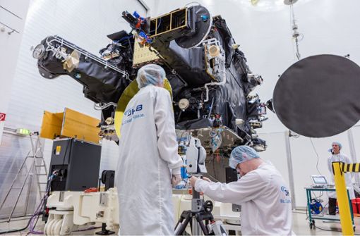 Das Bremer Raumfahrtunternehmen OHB ist auf Weltraumsatelliten spezialisiert. Foto: dpa/OHB