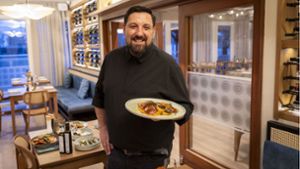 Restauranttest in Stuttgart: Der Olivengarten bietet griechisch-europäische Vielfalt bei SV Prag