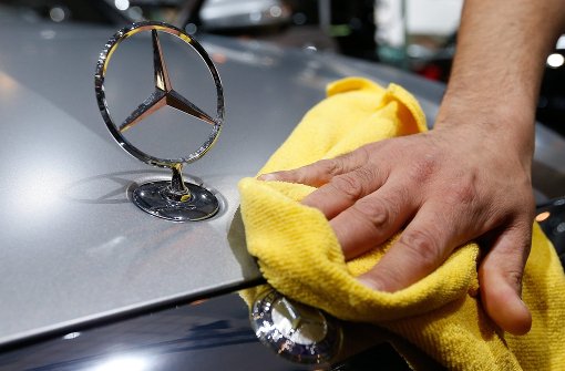 Unterm Strich verdiente der Stuttgarter Autobauer Daimler im zweiten Quartal 2,4 Milliarden Euro. Foto: dpa