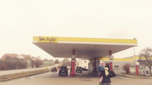 Die Tankstelle in Steinenbronn am Tag nach dem Überfall Foto: Judith A. Sägesser