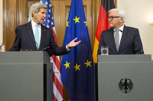 US-Außenminister John Kerry (links) mit Frank-Walter Steinmeier (SPD) Foto: AP Pool