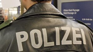 Ein Jugendlicher soll in der Nacht zum Samstag in Stuttgart eine Frau sexuell bedrängt haben. Foto: dpa/Symbolbild