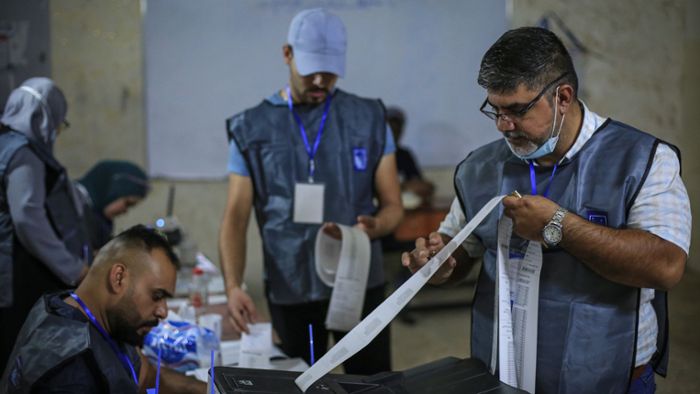 Behörden: Wahlbeteiligung  liegt bei 41 Prozent