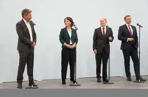 Robert Habeck, Annalena Baerbock,  Olaf Scholz und Christian Lindner (v.l.) Foto: dpa/Kay Nietfeld