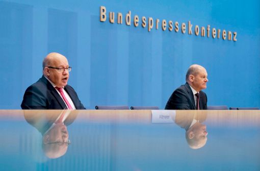 Wirtschaftsminister Peter Altmaier und Finanzminister Olaf Scholz kündigen an, nicht zu kleckern, sondern zu klotzen. Foto: AFP/Markus Schreiber