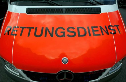In Esslingen wurde jemand durch einen Arbeitsunfall schwer verletzt. (Symbolbild) Foto: dpa/Daniel Karmann