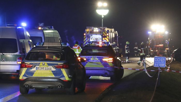 Polizist stirbt nach Unfall auf Autobahn - Kollege in Lebensgefahr