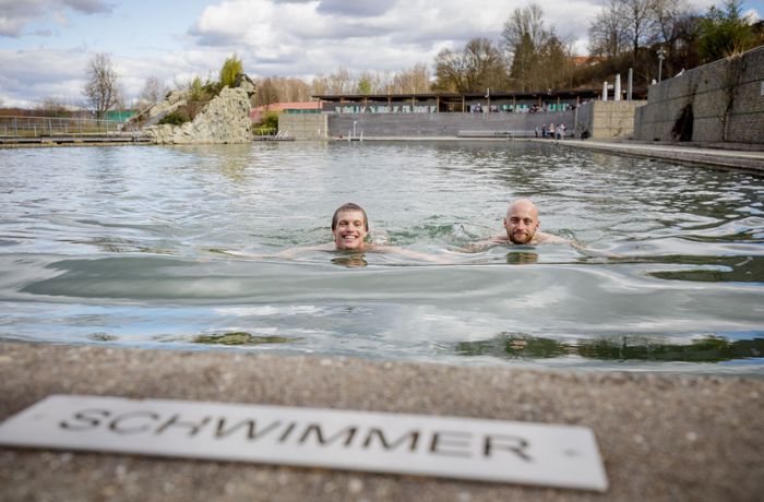 Saisonauftakt im Freibad: Schorndorf streicht Badezeiten