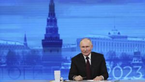 Putin im TV-Studio Foto: dpa/Gavriil Grigorov
