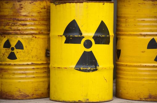 Die Schweiz will an der deutschen Grenze  radioaktive Abfälle in Hunderten Metern Tiefe einbetten. Foto: dpa/Sebastian Kahnert
