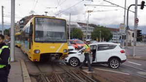 In Stuttgart ereignete sich am Mittwochabend ein Unfall mit einer Stadtbahn. Foto: Andreas Rosar Fotoagentur-Stuttg